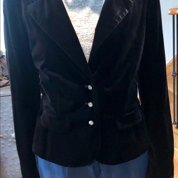 Juicy couture high quality thick velour cropped jacket. High Quality Rhinestone - Picture 6 of 12